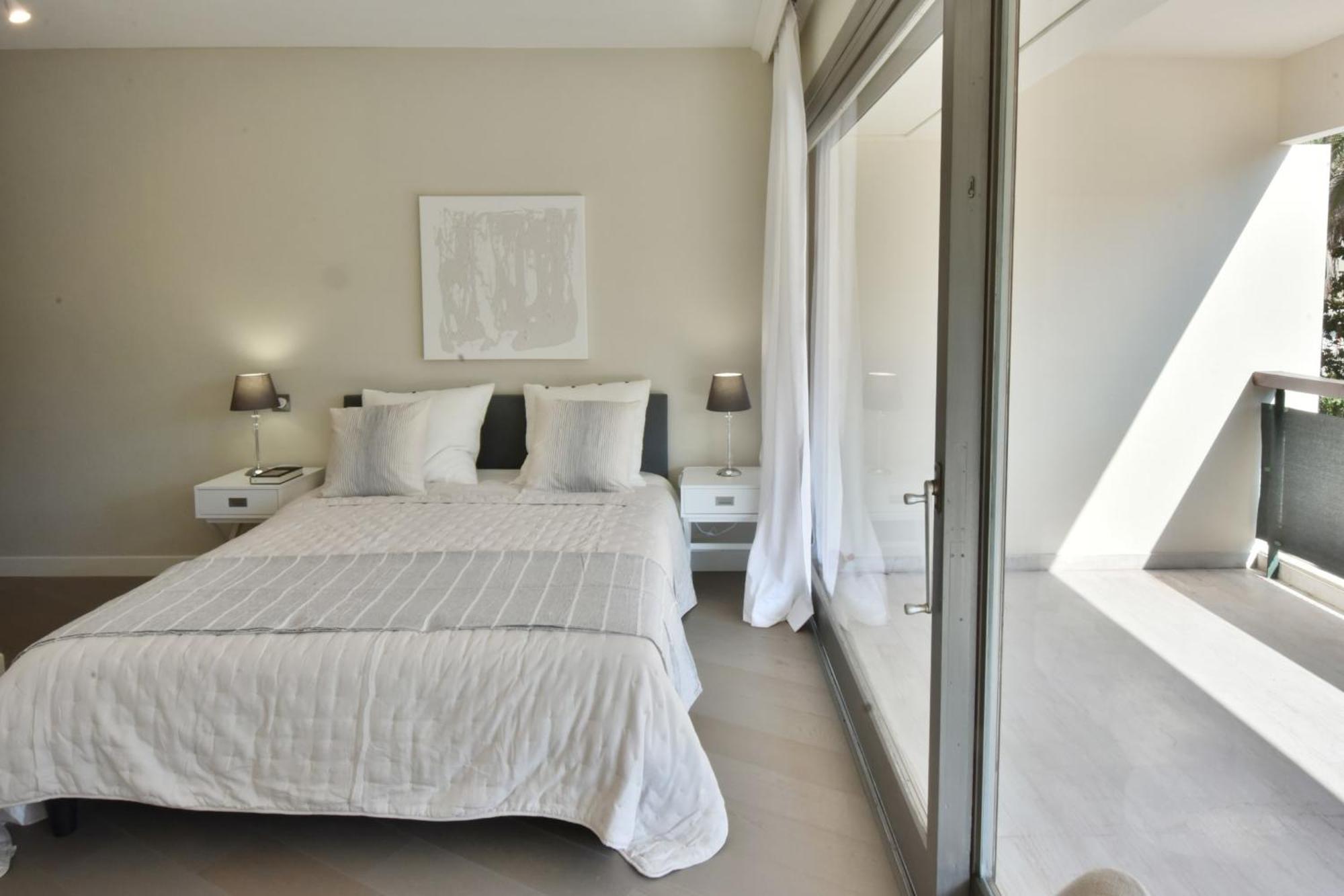 Cannes - 2-Br Flat 15-Min Walk To The Beaches エクステリア 写真